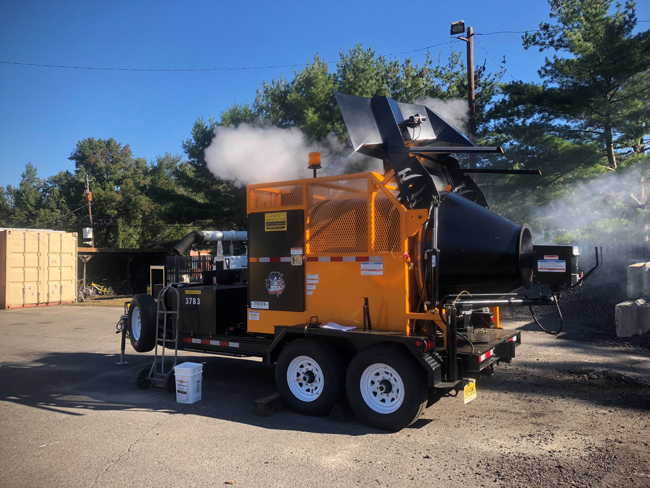 2018-10-17 DPW Asphalt Machine